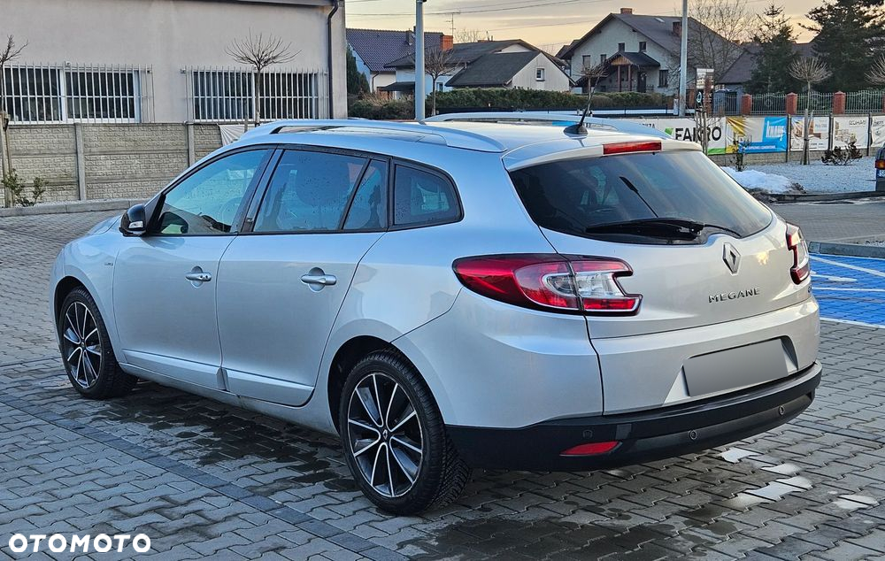 Renault Megane 1.5 dCi Bose EDC - 4