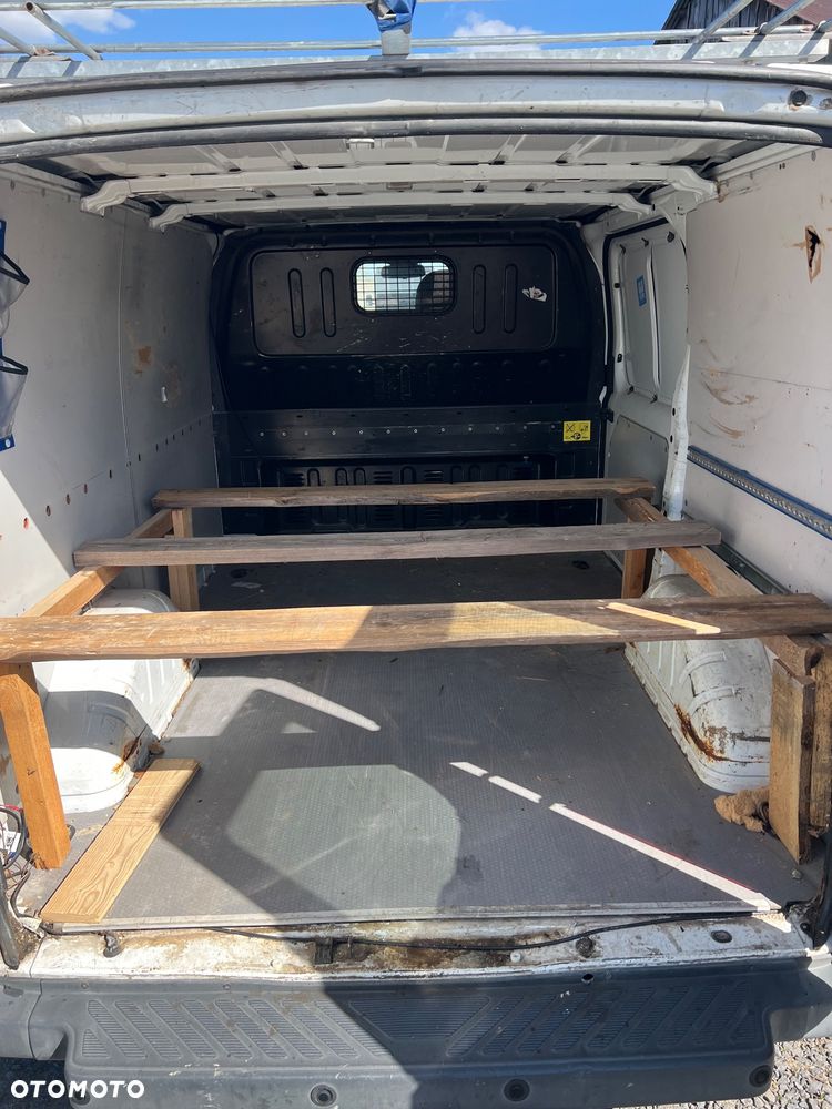 Ford Transit - 13