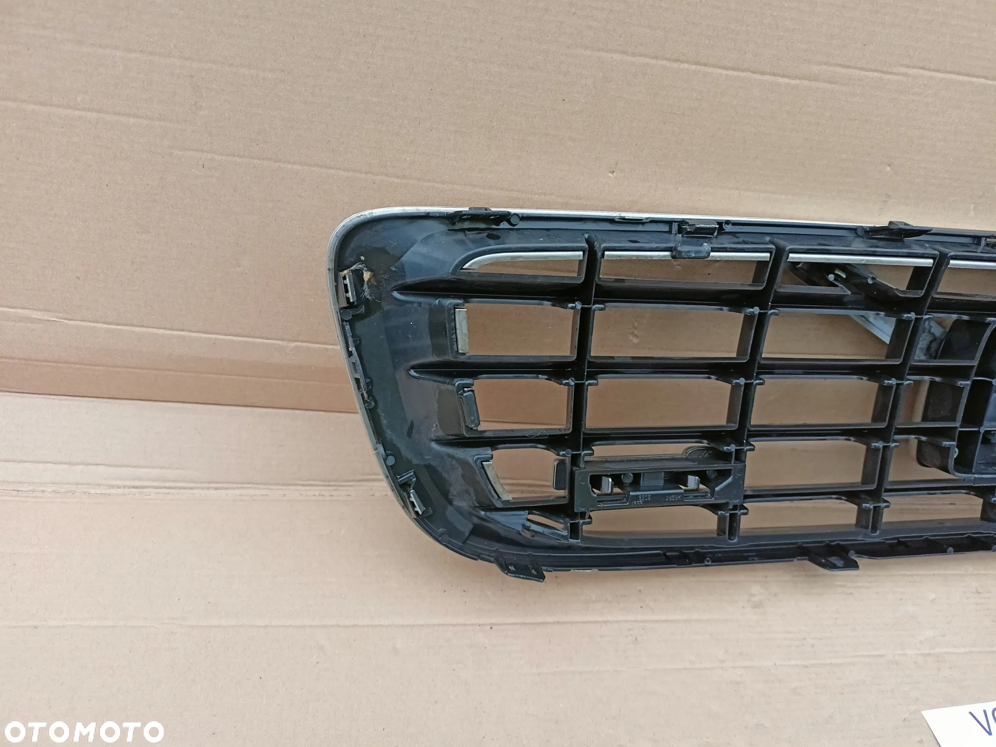 Grill Atrapa Volvo S40 V50 07-12 R-design grill atrapa oryginał - 13