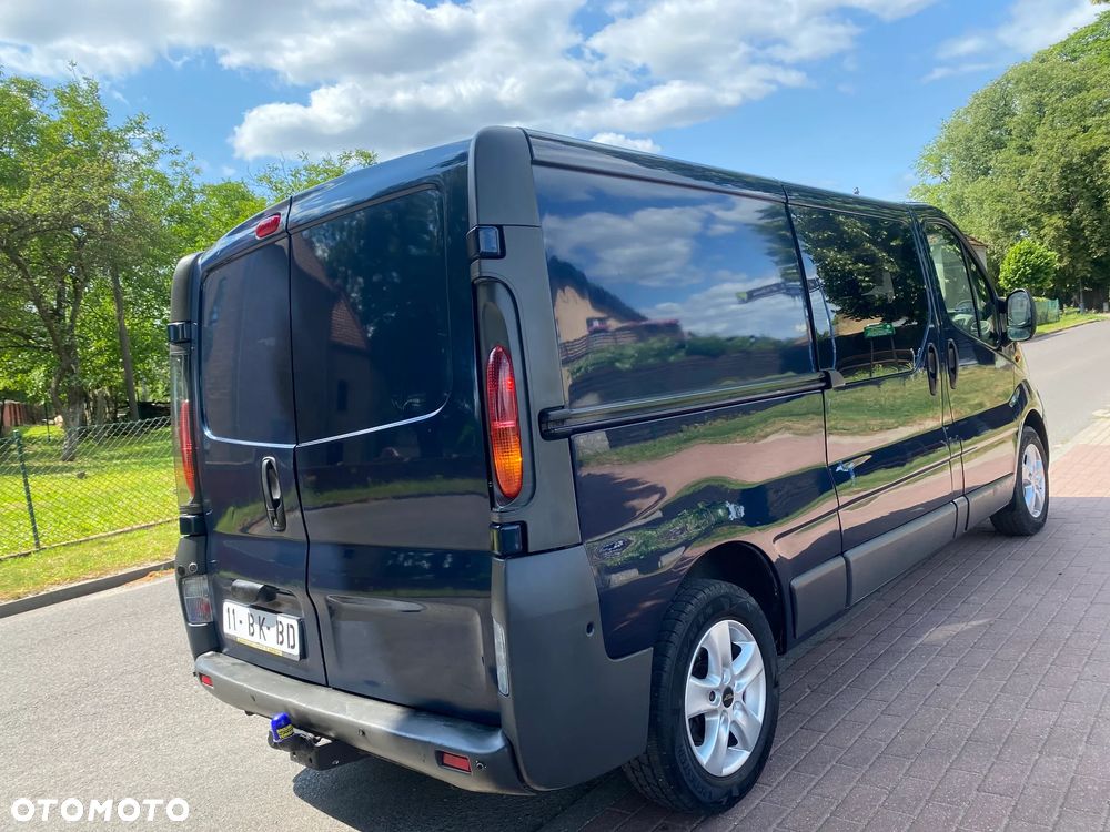 Opel Vivaro - 13