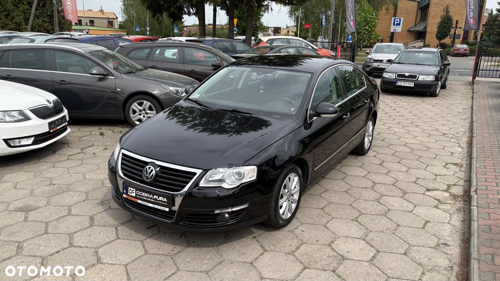 Volkswagen Passat 2.0 TDI Comfortline DSG - 6
