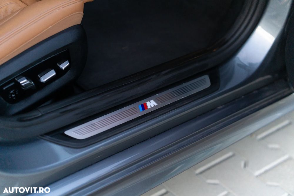 BMW Seria 5 530e xDrive AT PHEV - 16