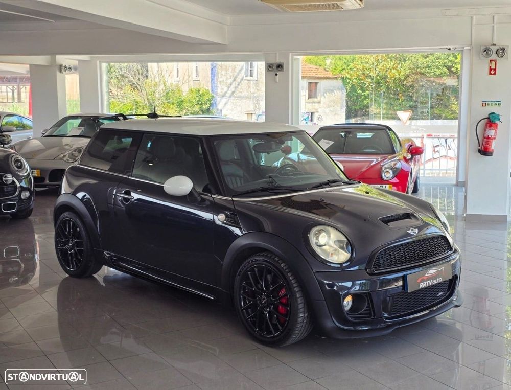 MINI 3 Portas John Cooper Works - 1