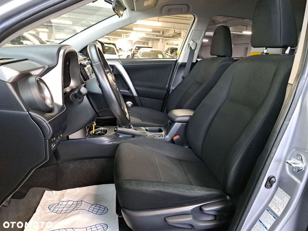 Toyota RAV4 2.0 Active 4x4 - 12