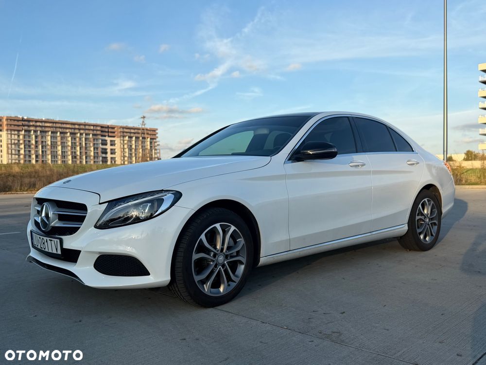 Mercedes-Benz Klasa C 300 7G-TRONIC - 19