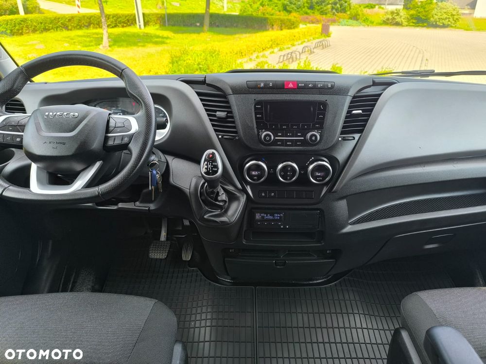 Iveco Daily 70C18 Sypialnia 2 Łóżka, 15 Palet, 2x Firana, Hi-Matic Automat! - 25