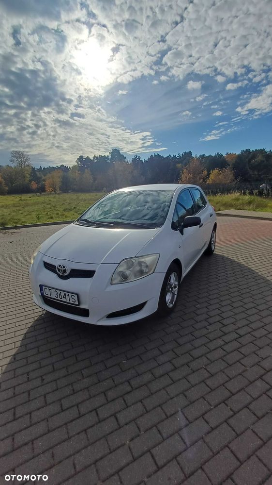 Toyota Auris - 3