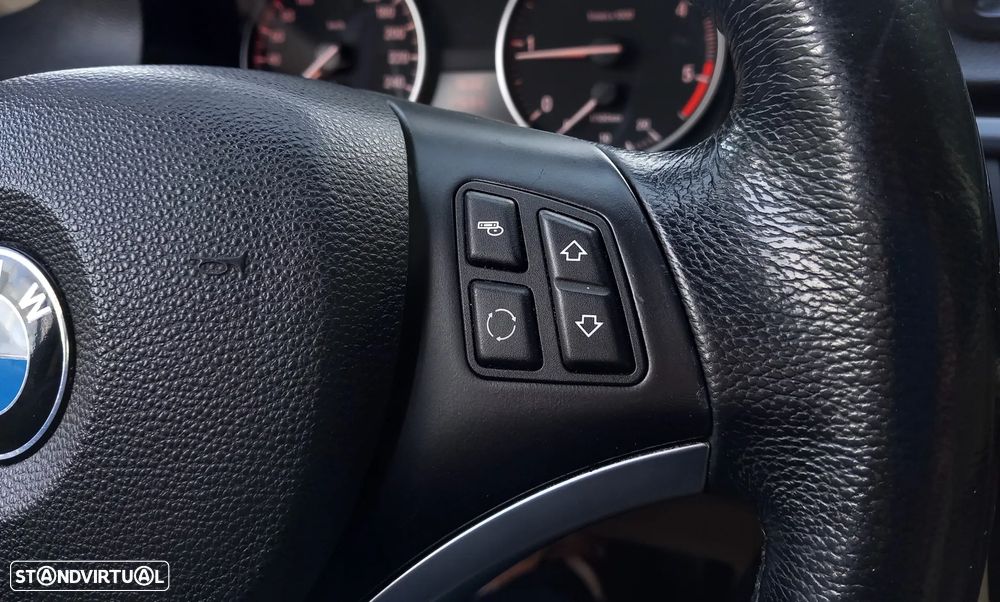 BMW 320 d Navigation - 24