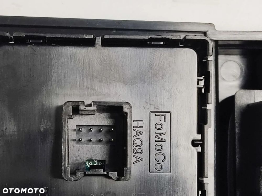 FORD EXPLORER od 2020r Panel Tunelu Środkowego - 7