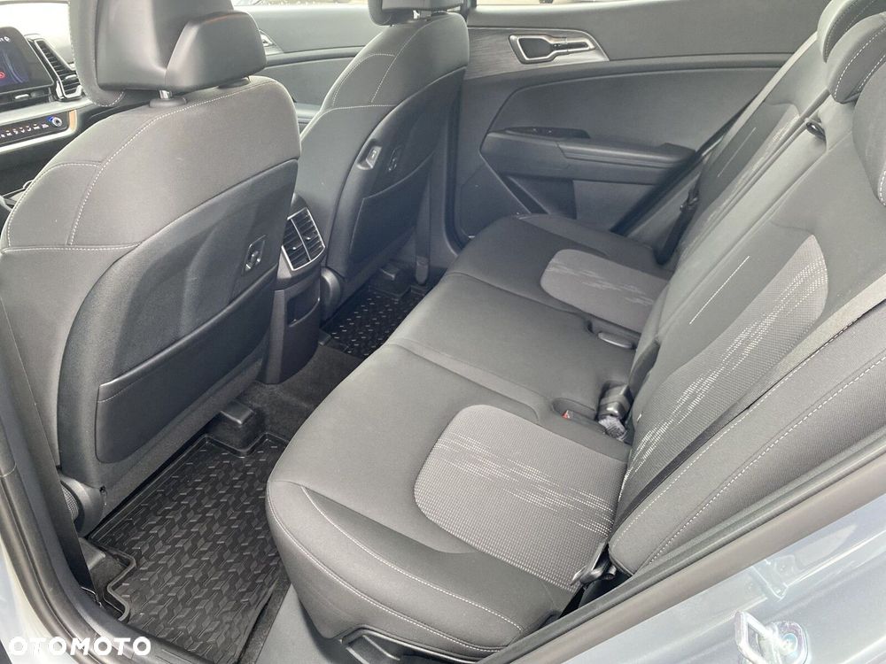 Kia Sportage - 11