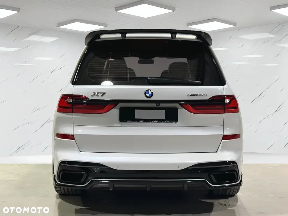 BMW X7 M50i sport - 5