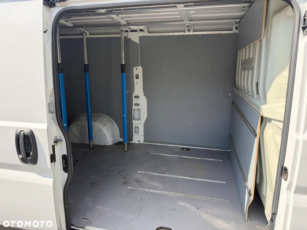 Opel Movano - 19