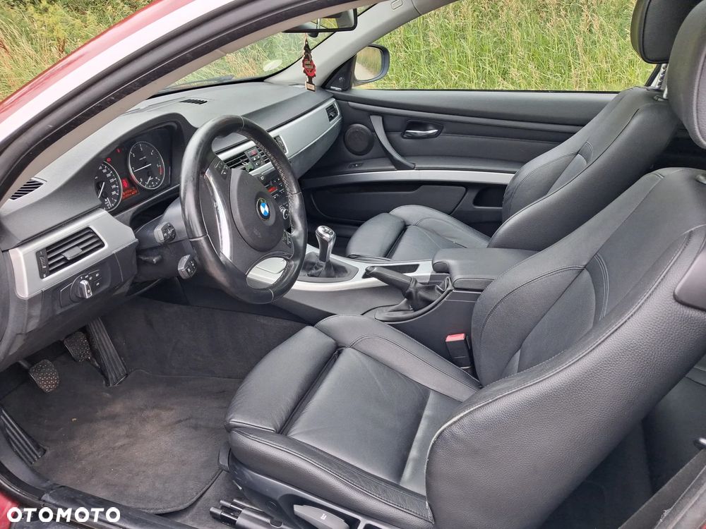BMW Seria 3 320d DPF Blue Performance Edition Fleet - 13