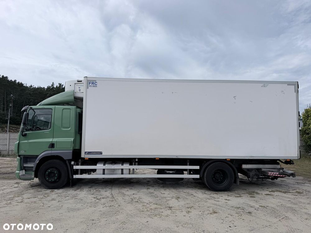 DAF CF 330 - 9