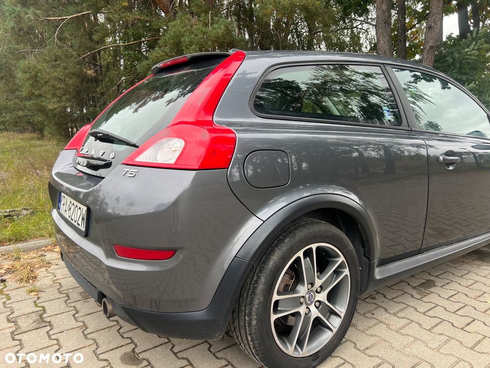 Volvo C30 T5 Momentum - 7