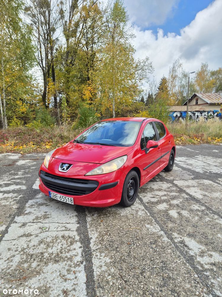 Peugeot 207 2008 photo 2