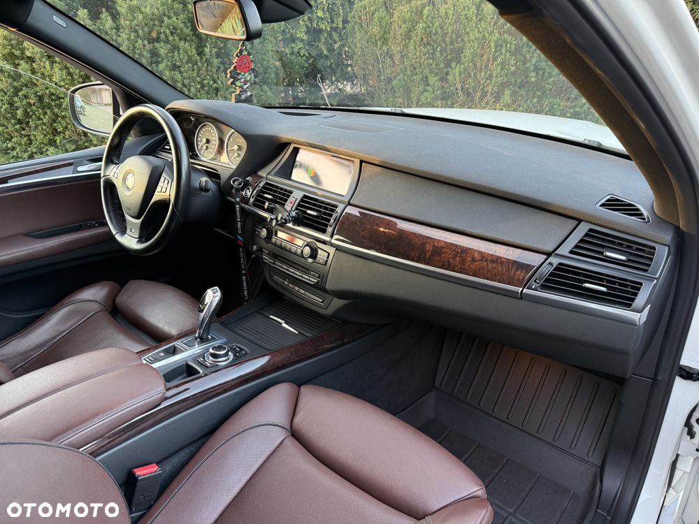 BMW X5 3.5i xDrive - 19