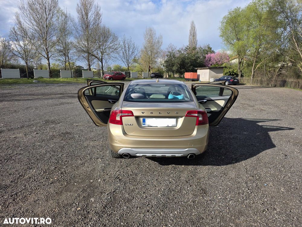 Volvo S60 - 4
