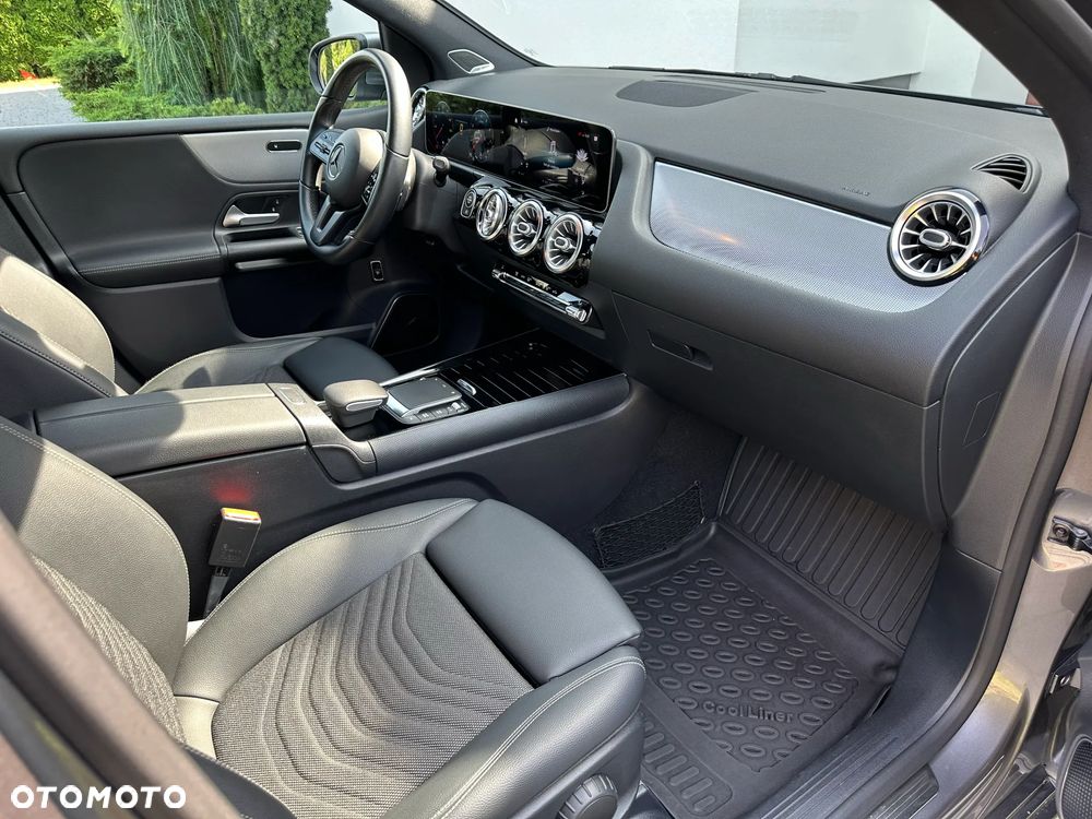 Mercedes-Benz Klasa B 200 7G-DCT - 11