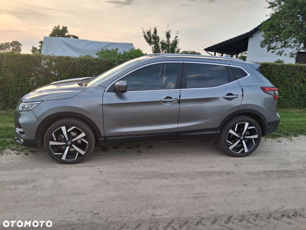 Nissan Qashqai 1.2 DIG-T N-Connecta Xtronic EU6 - 1