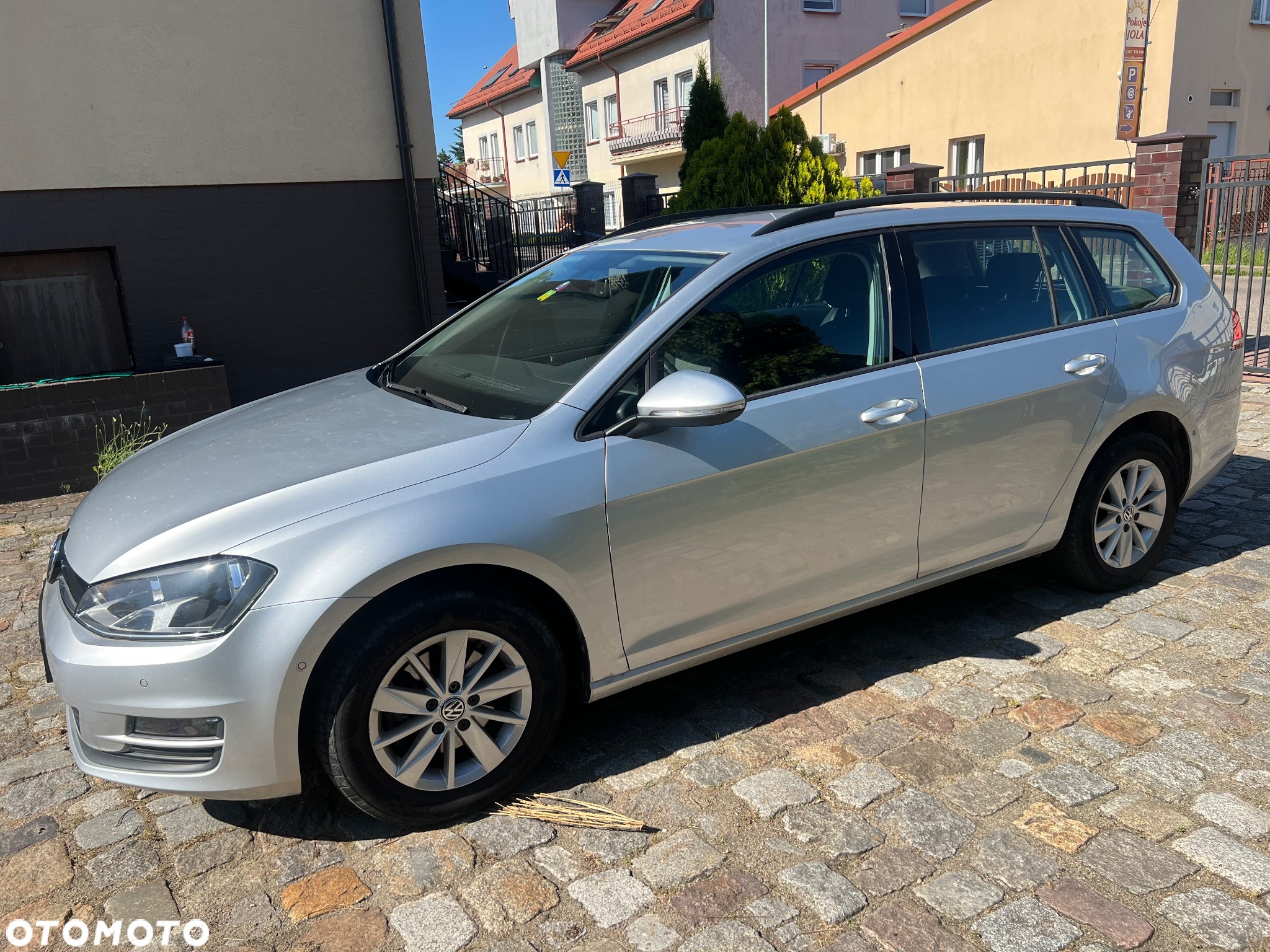 Volkswagen Golf 1.6 BlueTDI Comfortline - 2