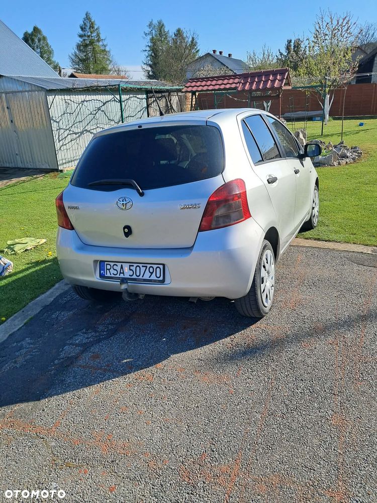 Toyota Yaris 1.4 D-4D Luna - 3