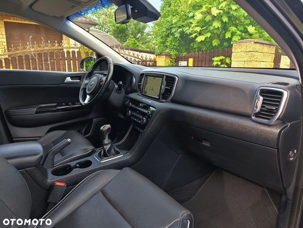 Kia Sportage 2.0 CRDI 2WD Spirit - 27