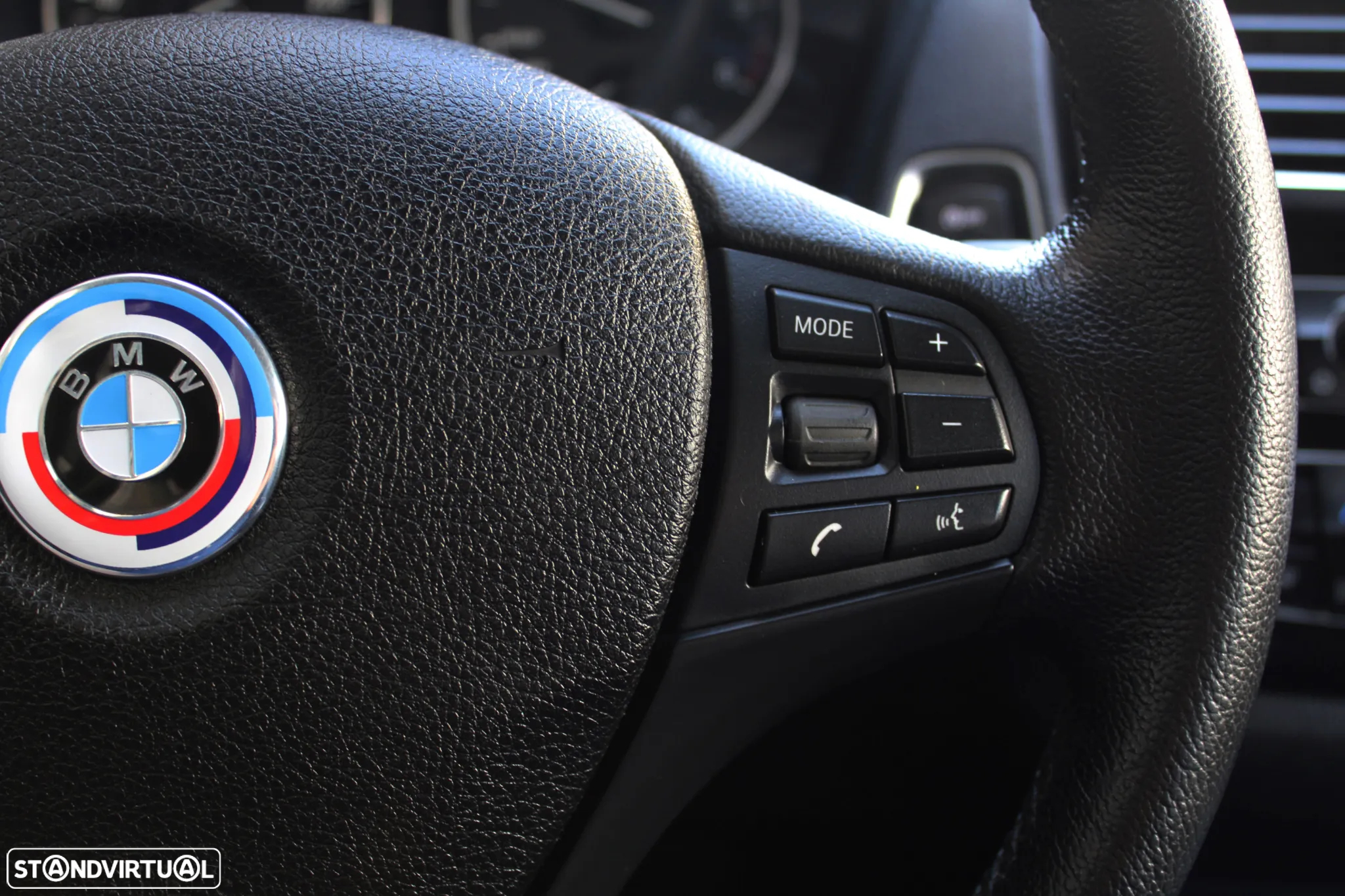 BMW 116 d EDynamics Advantage - 34