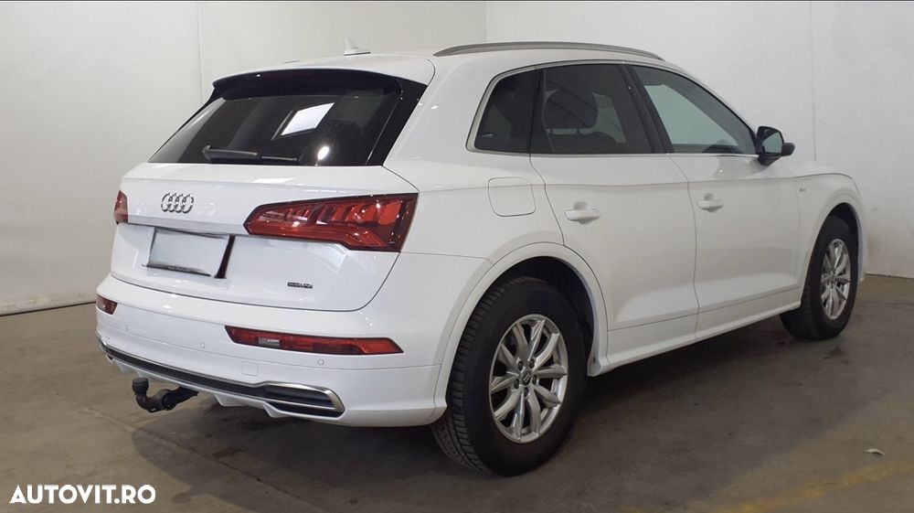 Audi Q5 50 TFSIe quattro S tronic S line - 4