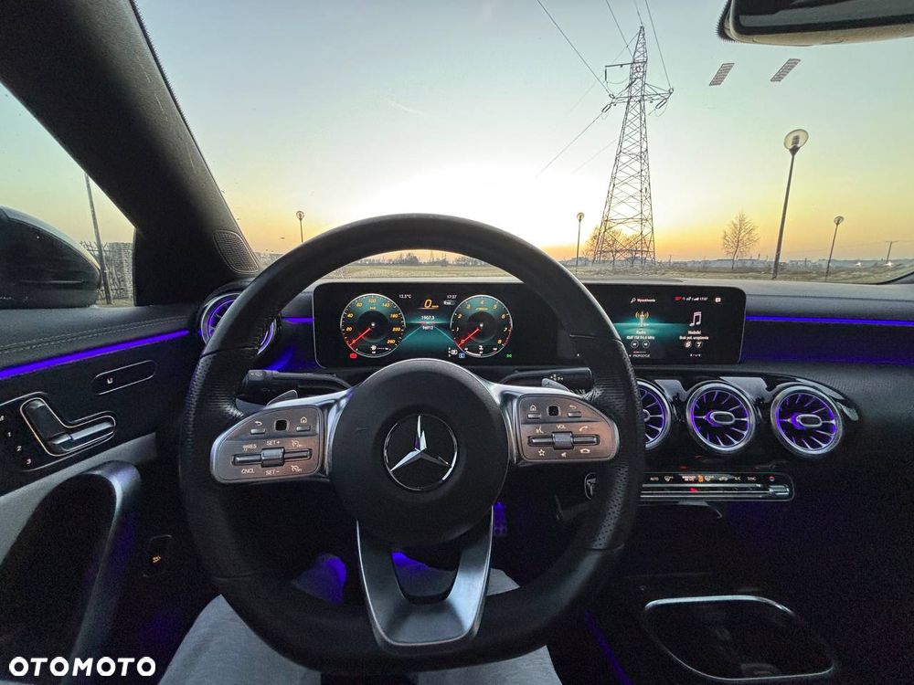 Mercedes-Benz CLA 250 4Matic 7G-DCT - 13