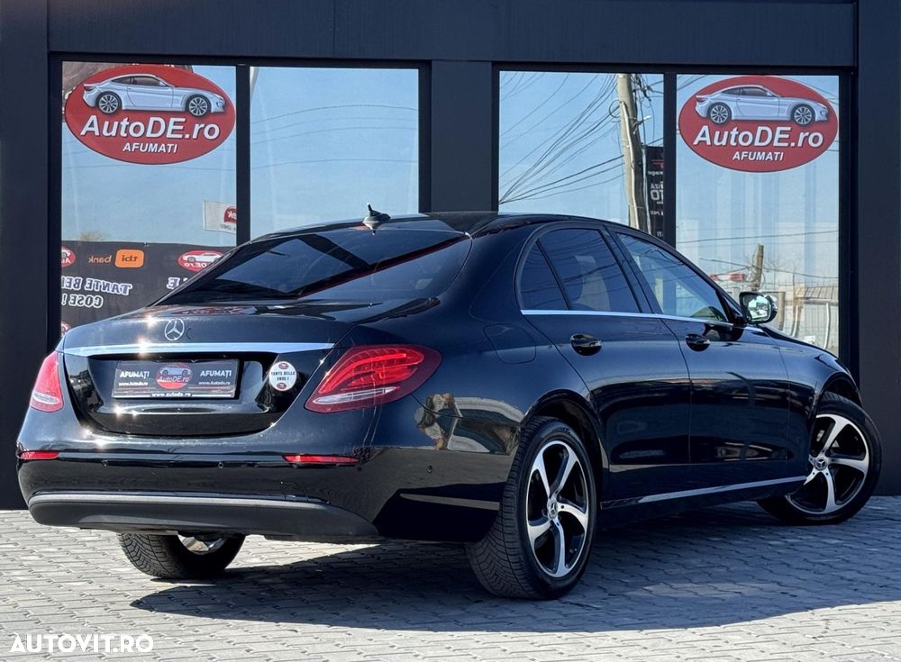 Mercedes-Benz E - 4