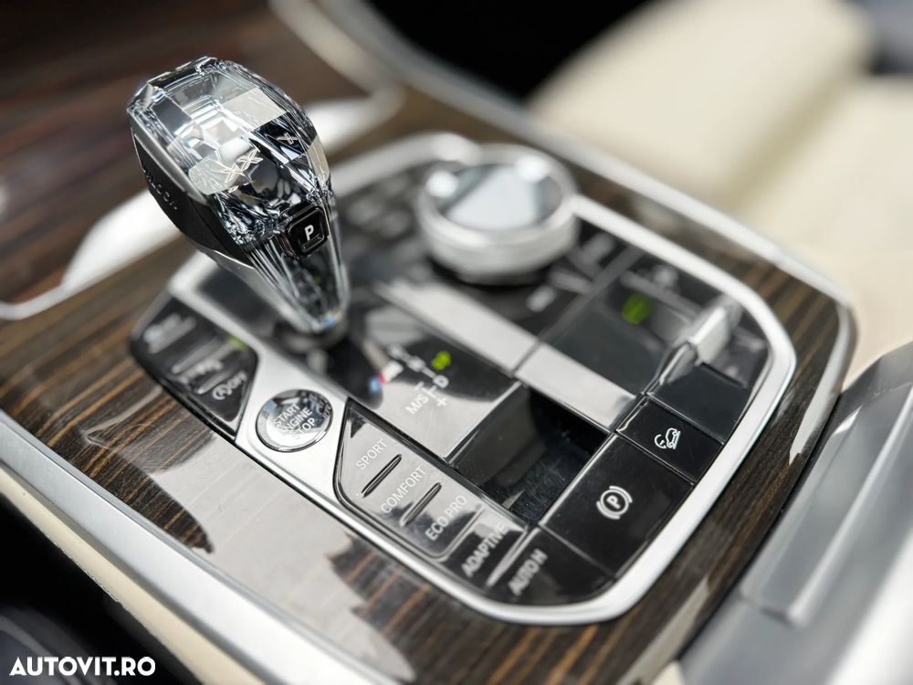 BMW X7 M50d - 24