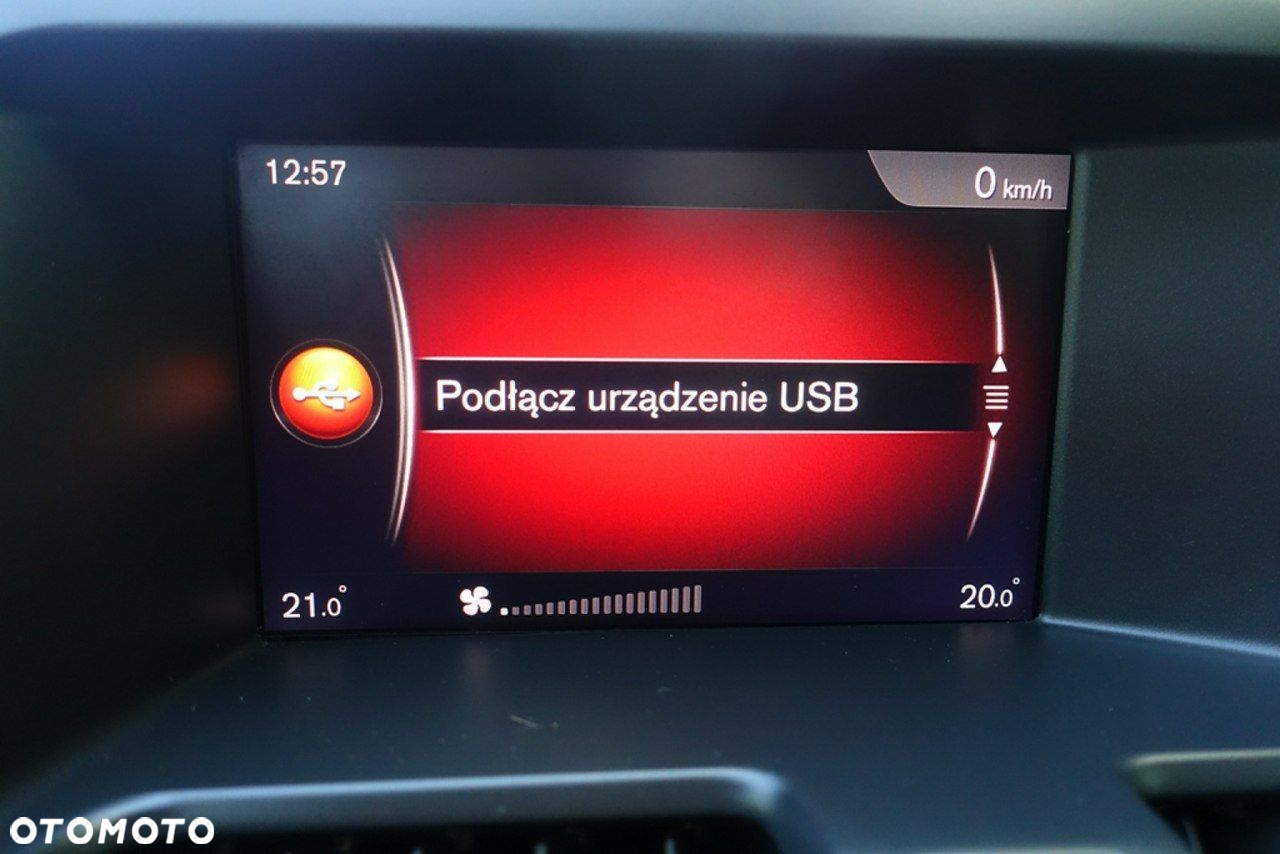 Volvo XC 60 - 35