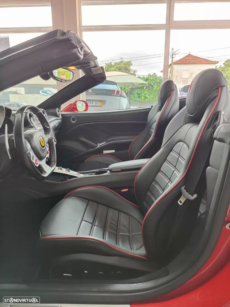Ferrari California T - 15