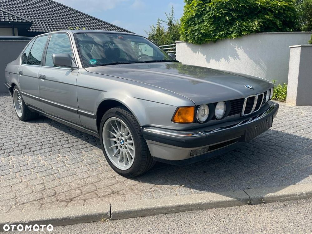 BMW Seria 7 - 1