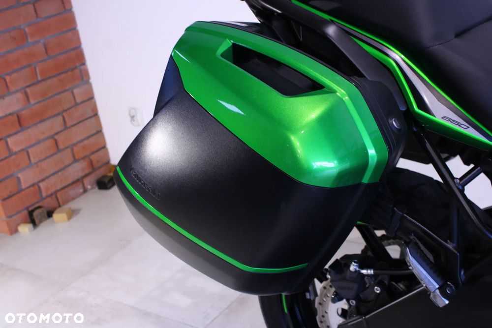 Kawasaki Versys 650 - 16