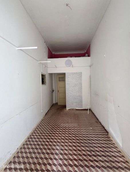 Oportunidade! Loja para Arrendar - Grande imagem: 2/4