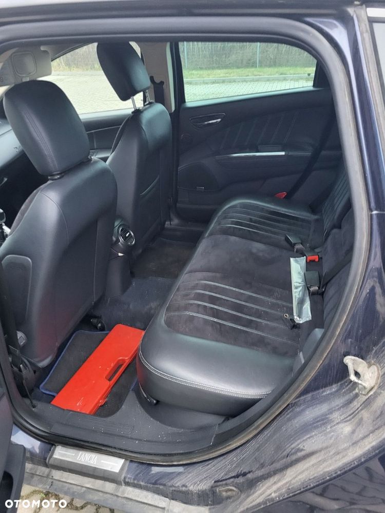 Lancia Delta 1.6 MultiJet 16v Oro - 6