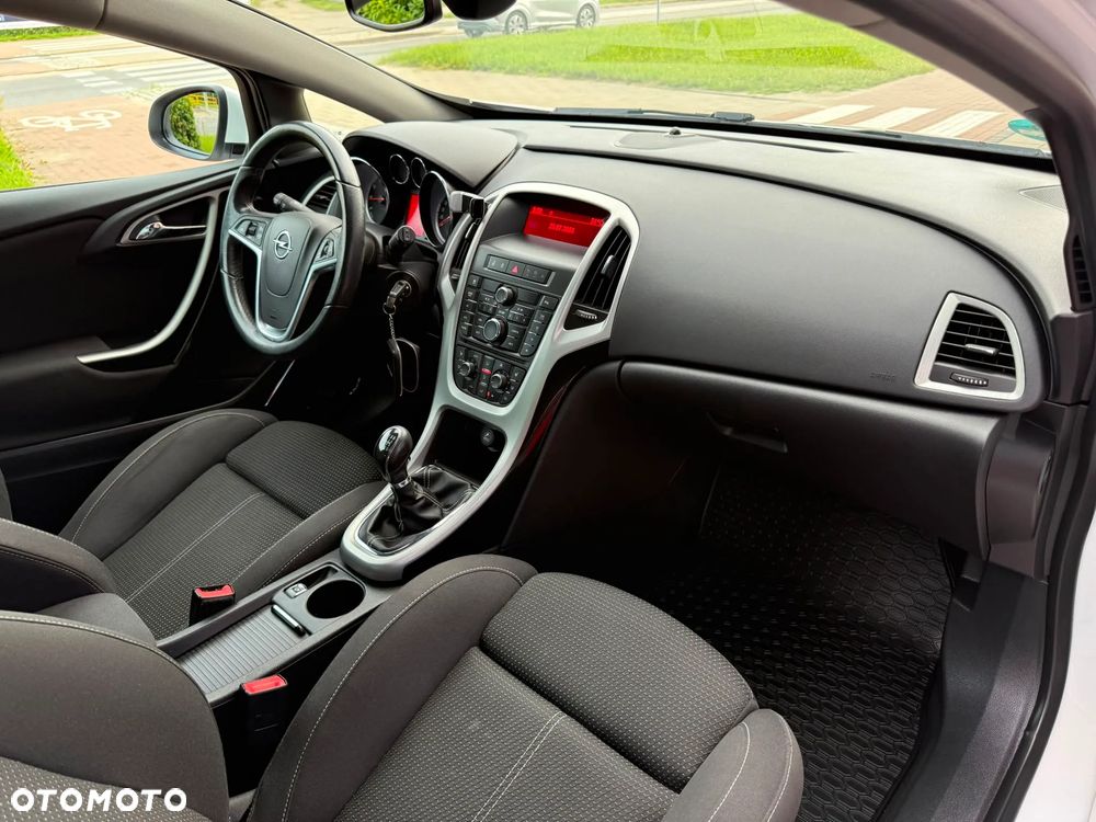 Opel Astra 1.6 Turbo Sport - 18