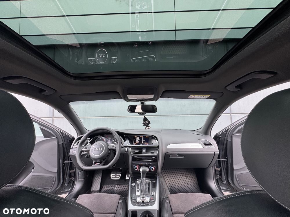 Audi A4 Avant 2.0 TDI DPF clean diesel quattro S tronic S line Sportpaket - 35