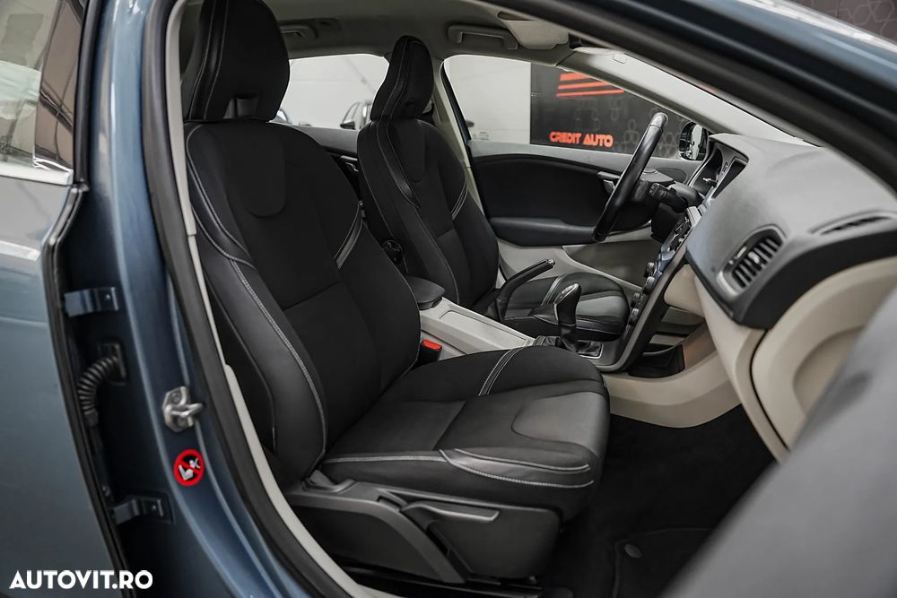 Volvo V40 D2 ECO Basic - 7