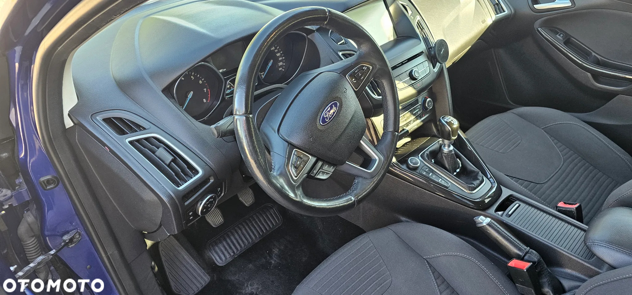 Ford Focus 1.5 EcoBoost Titanium ASS - 13