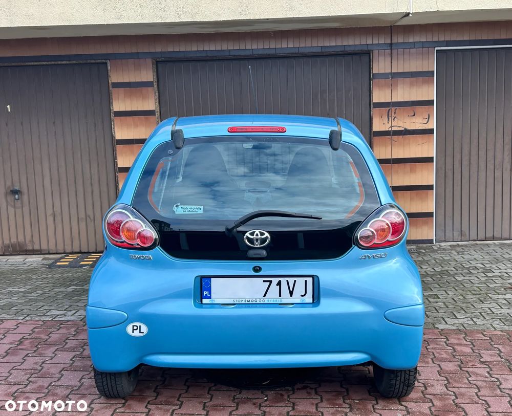 Toyota Aygo - 8