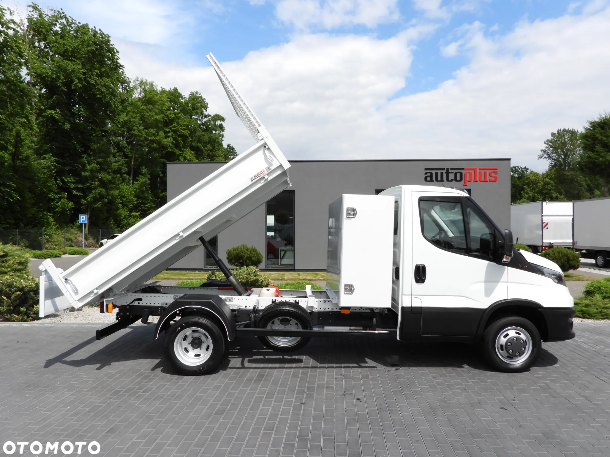 Iveco DAILY 35C16 WYWROTKA TEMPOMAT BLIŹNIACZE KOŁA KLIMATYZACJA 160KM [ 653455 ] - 8