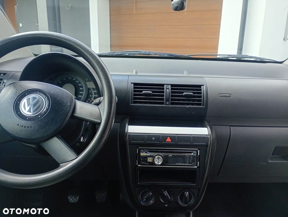 Volkswagen Fox 1.2 - 7