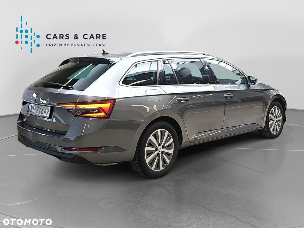 Skoda Superb 2.0 TSI Style DSG - 28