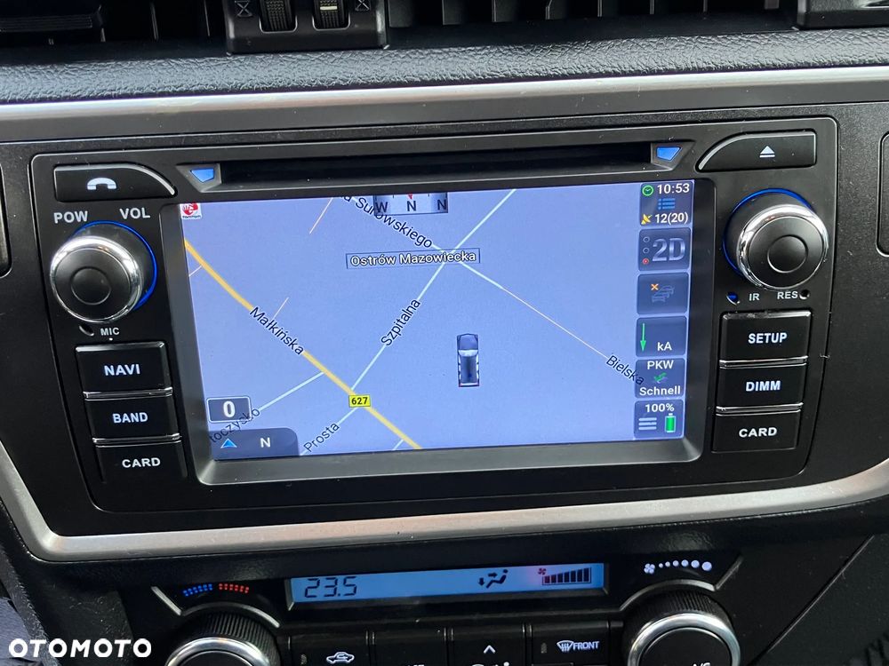 Toyota Auris 2.0 D-4D Executive - 26