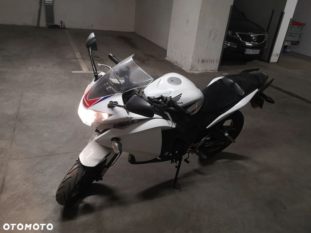 Honda CBR - 3