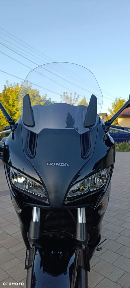 Honda CBF - 16