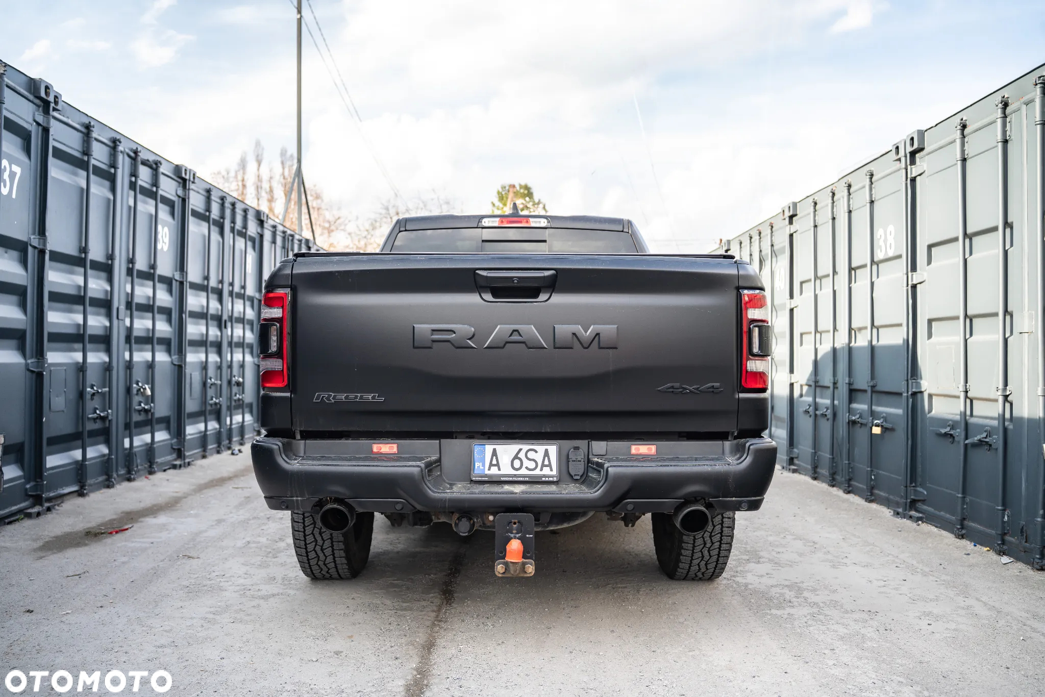 Dodge RAM 1500 5.7 4x4 - 5